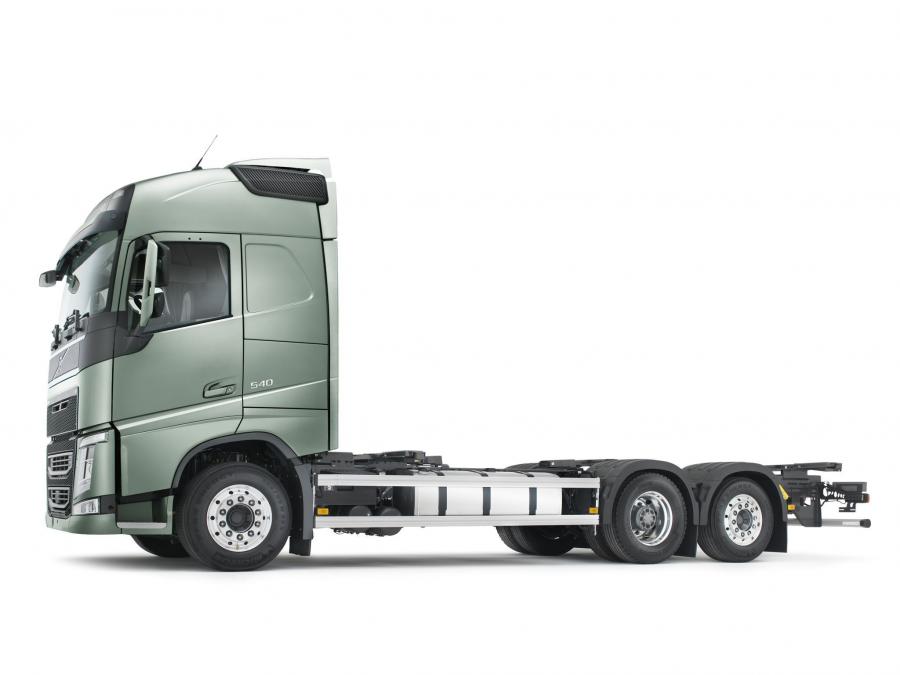  Volvo FH 540 6x2 2012 года  (фото 4 из 10)